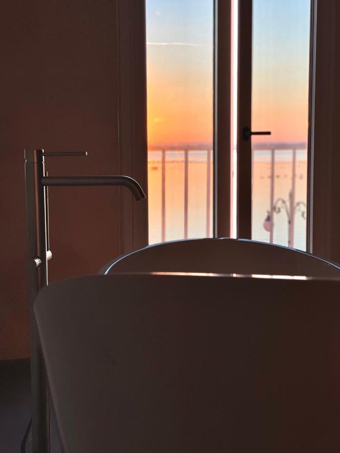 Sonrisa Suites Таранто Екстериор снимка